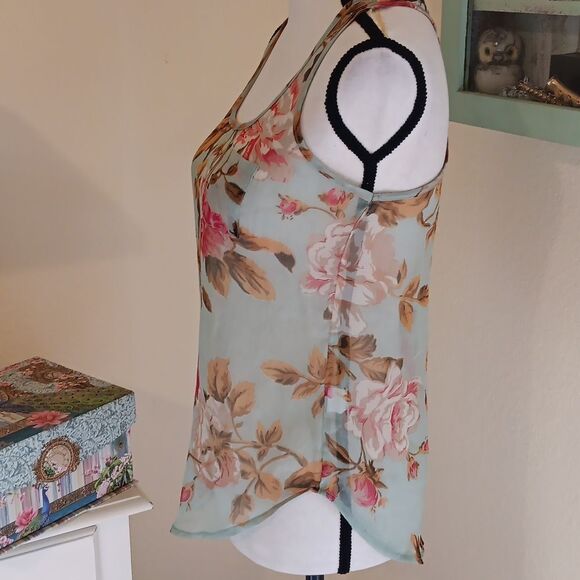 Wet Seal Blue and Pink Fitted Sheer Tank Top, Floral. Racer Back - Picture 4 of 8